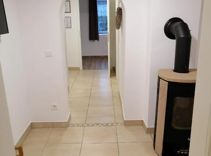Gaestehaus Brunnerhof - Reisen Appartement Eitting