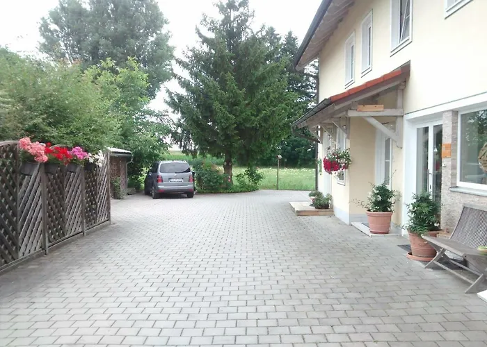 Gaestehaus Brunnerhof - Reisen Eitting