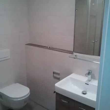 Gaestehaus Brunnerhof - Reisen Appartement